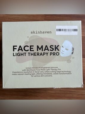 Skinhaven LED Face Mask Light Therapy Pro